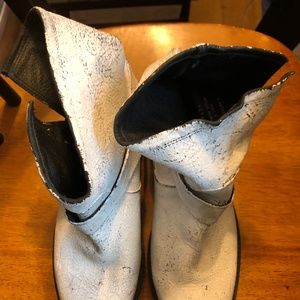 frye boots never worn size 9